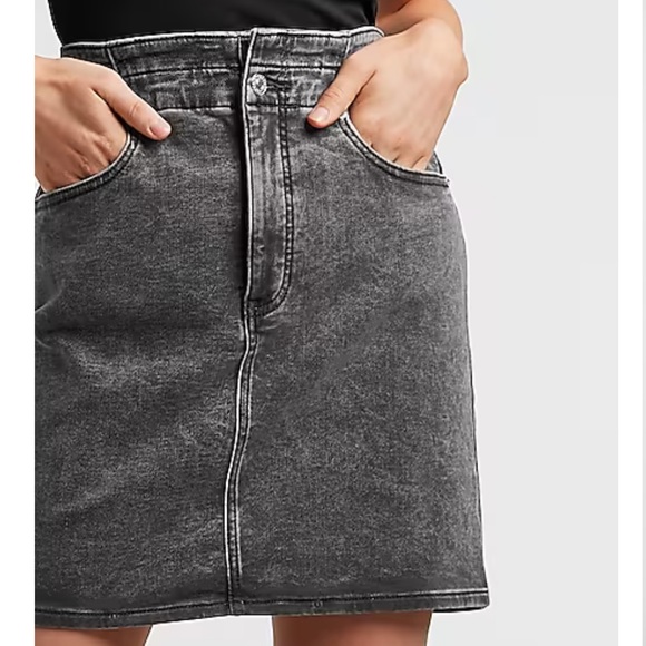 Express Dresses & Skirts - Express Black Faded Wash Paperbag High Waist Skirt